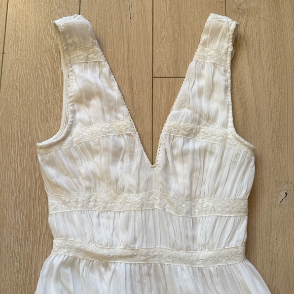 NWOT Abercrombie & Fitch Women’s Plunge Lace Tiered Maxi Dress White Size XXST - Picture 9 of 15